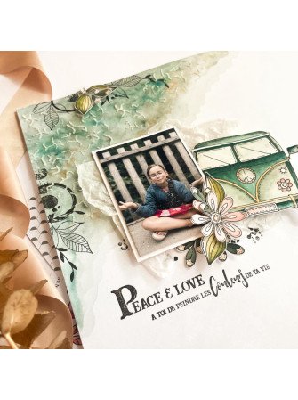 Pochoir - Fond Craquelé - Collection "Peace And Love" - Chou & Flowers
