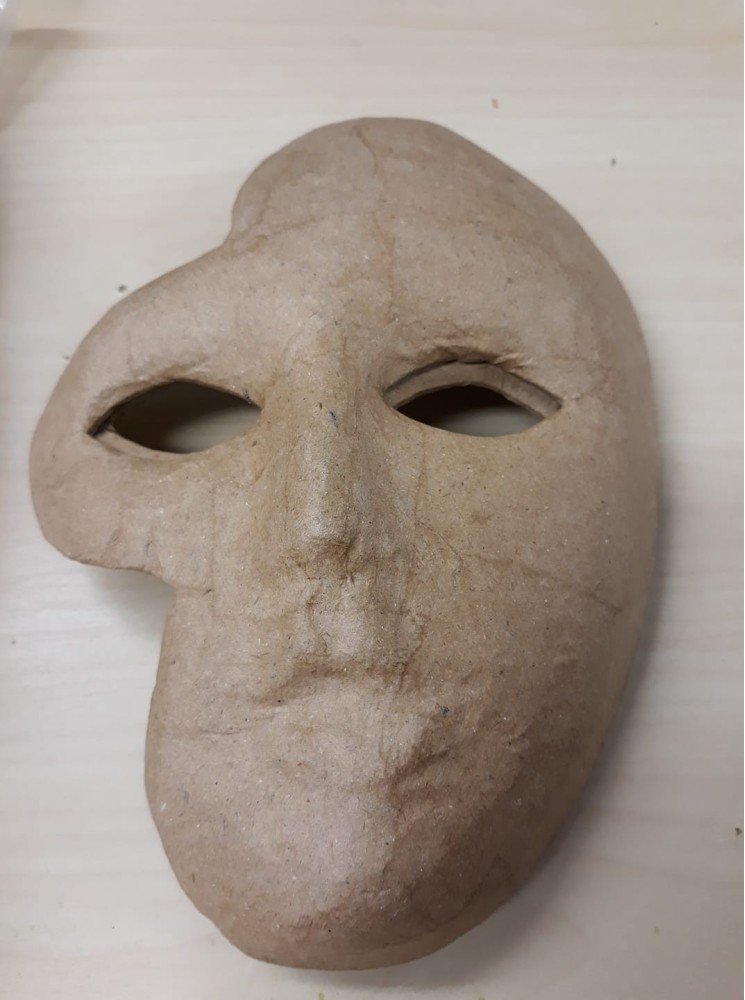 masque papier mâché