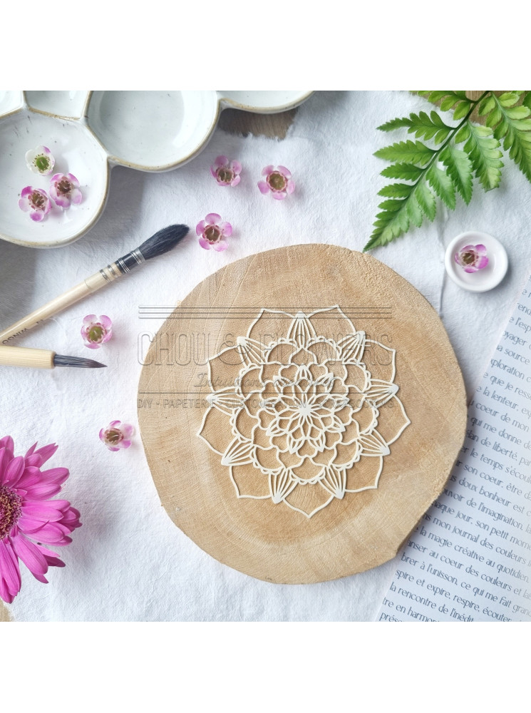 Pochoir - Fleur mandala 2 - Collection "Vibrations" - Chou & Flowers